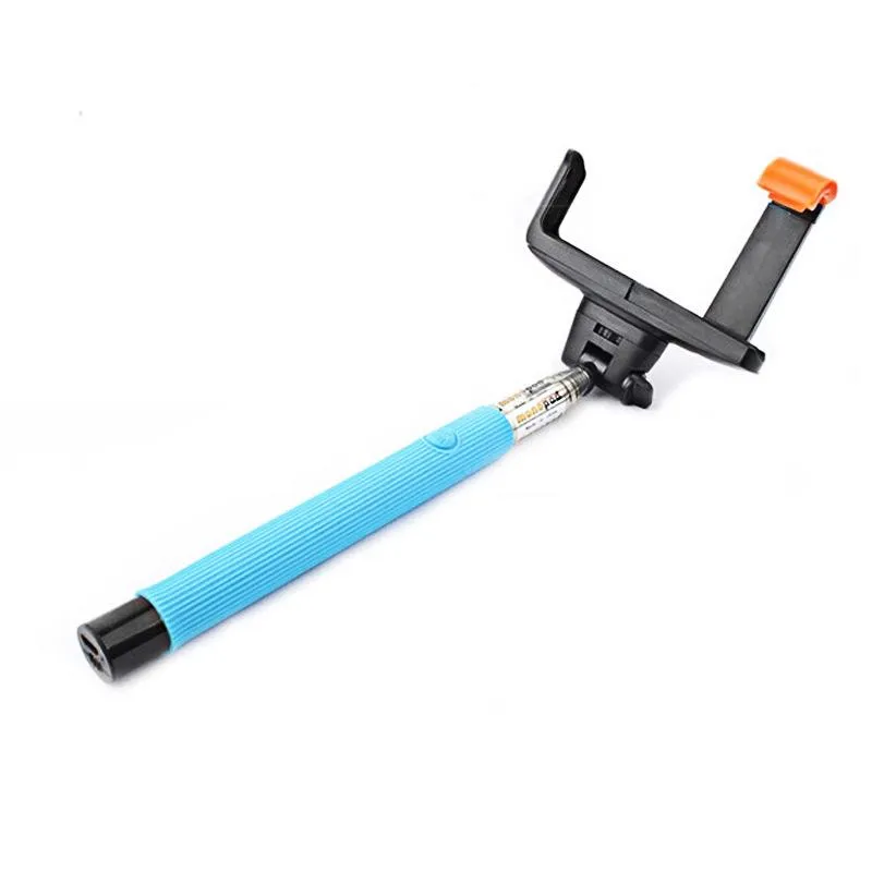 Bluetooth selfie stick